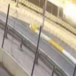 Sefaköy'de iki metrobüs çarpıştı: İşte kaza anı