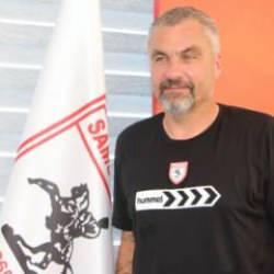 Thomas Reis: Felsefem gereği takım olarak baskılı oynuyoruz