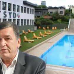 TSYD'de 28 Şubat kafası: Başörtüsüyle havuza alınmadı, çocuğunun yanında da duramadı!