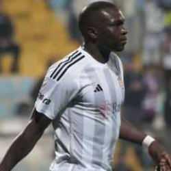 Yunan takımı AEK'dan Beşiktaşlı yıldız için transfer açıklaması