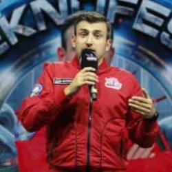 Selçuk Bayraktar: Dünya maalesef çok korkunç bir karanlığa doğru gidiyor