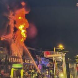 Bursa'da yangın: 2 otel boşaltıldı