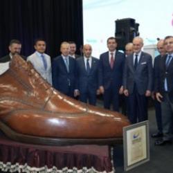 AYMOD Uluslararası Ayakkabı Moda Fuarı kapılarını açtı