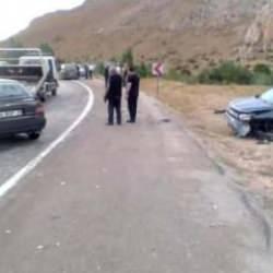 Bayburt'ta trafik kazası: 1 ölü 2 yaralı