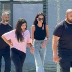 Dilan Polat 30 bin TL'lik ayakkabısıyla cezaevindeki eşini ziyaret etti