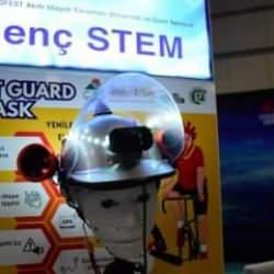 Genç STEM Takımı'nın geliştirdiği "Akıllı Kask", TEKNOFEST Akdeniz'de tanıtıldı