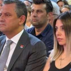 Levent Gültekin'den Dilruba'yı onur konuğu yapan CHP'ye tepki: Ya delirmiş ya satılmış