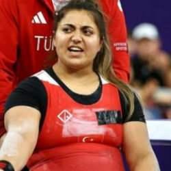 Paris'te büyük gurur! Milli sporcudan bronz madalya