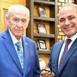 Devlet Bahçeli'den sürpriz otomobil hediyesi