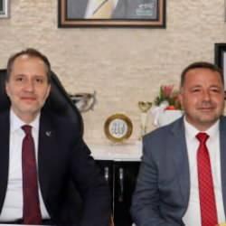 Yeniden Refah Partisi'nde bir istifa daha