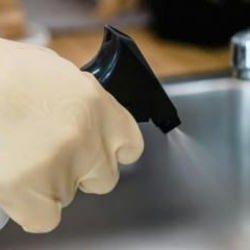 Araştırma:Kız çocukları çeşitli kimyasallara maruz kaldıkları için ergenliğe erken giriyor