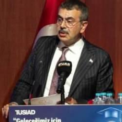 Bakan Tekin'den kayıt ücreti iddialarına sert cevap! "Müdür hangi gerekçeyle isteyebilir?"