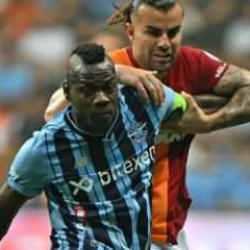 Balotelli: Roma, Galatasaray'dan 5 yer!