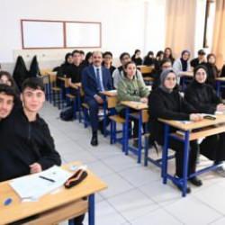 Başkan Altay'dan YKS'ye hazırlanan öğrencilere çağrı! Son başvuru tarihi 20 Eylül