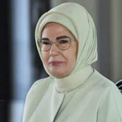 Emine Erdoğan'dan yeni eğitim öğretim yılının başlamasına ilişkin paylaşım