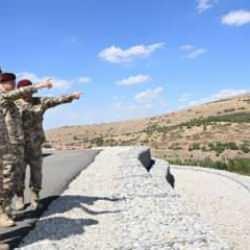 Genelkurmay Başkanı G&uuml;rak, &Ouml;zel Kuvvetler İhtisas Kursu A&ccedil;ılış T&ouml;reni'nde