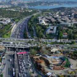 Okullar açıldı, İstanbul'da trafik yoğunluğu oluştu