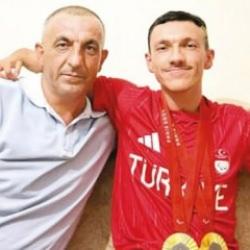 Çifte altın madalya ile göğsümüzü kabartmıştı! Babasına söz vermiş