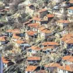 10 bin konut s&ouml;z&uuml; veren Yavaş sadece 418 konutu teslim etti