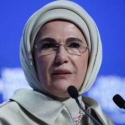 Emine Erdoğan'dan Türkiye'deki tarihi operasyona ilişkin paylaşım