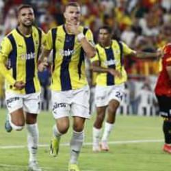 Fenerbahçe'nin muhtemel derbi 11'i beli oldu