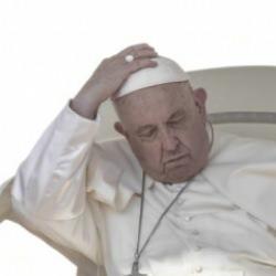 Katoliklerin ruhani lideri Papa'dan kardinallere dikkat çeken çağrı