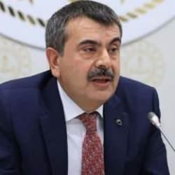 Bakan Tekin'den kendisine hakaret edip, &ouml;z&uuml;r dileyen &ouml;ğretmene cevap: 'Hepimiz insanız'