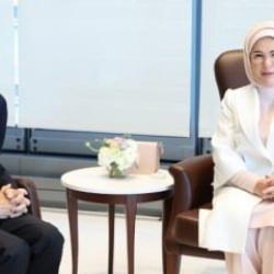 Emine Erdoğan ile g&ouml;r&uuml;şt&uuml;: Jeffrey Sachs'dan 'K&uuml;resel Sıfır Atık İyi Niyet Beyanı'na imza