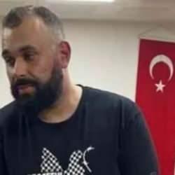 Galatasaray ma&ccedil;ına PKK pa&ccedil;avrası sokmaya &ccedil;alışan PAOK&rsquo;lu taraftar yakalandı