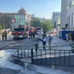 İstanbul'da fabrika yangını: 2 saatte s&ouml;nd&uuml;r&uuml;ld&uuml;