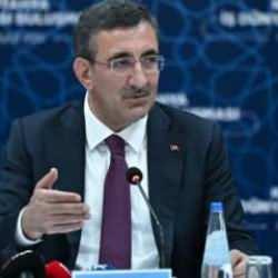 Yılmaz'dan önemli açıklamalar: Enflasyonla mücadele, doğrudan yatırım, siber güvenlik...