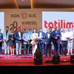 4. K&uuml;resel Başarı &Ouml;d&uuml;lleri sahiplerine muhteşem bir t&ouml;renle verildi