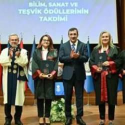 Cumhurbaşkanı Yardımcısı Yılmaz: Akademisyen sayımız 183 binin üzerinde!