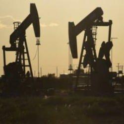 İran'ın füze saldırısı ve İsrail'in tehdidi petrol fiyatlarını yükseltti