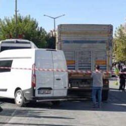 Mardin'de feci kaza: Tırın çarptığı 60 yaşındaki kadın öldü