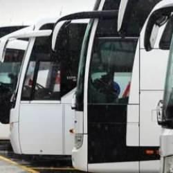 Otob&uuml;s&ccedil;&uuml;lerden &ccedil;ocuğa 'namaz' dayağı!