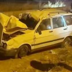 Otomobil takla attı; anne öldü, baba ve kızları yaralandı