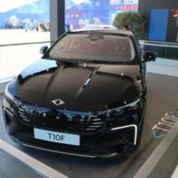 TOGG'un sedan modelini g&ouml;renler g&ouml;zyaşlarına engel olamadı