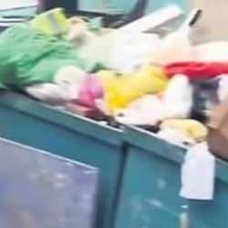 CHP'li belediyelerde çöp dağları geri döndü: Konteynerlerden taştı