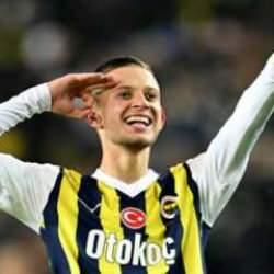 Polonya'dan Fenerbahçe'ye kötü haber! Szymanski sakatlandı