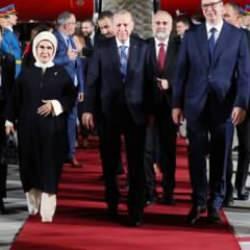 Başkan Erdoğan Sırbistan'da! Vucic'ten dikkat çeken karşılama