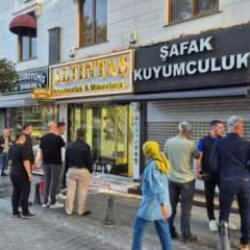 İstanbul'da kuyumcu soygunu: 2 kilo altın &ccedil;aldılar!