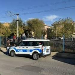 Kayseri'de feci kaza: Yük treninin çarptığı kişi hayatını kaybetti