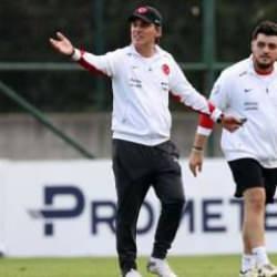 Montella, Karadağ maçı öncesi temkinli! Uyarıda bulundu