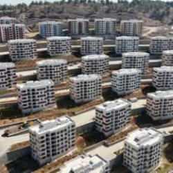 Kilis'te bin 744 deprem konutu hak sahiplerine verildi