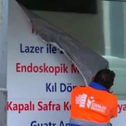 Esenler'de skandalda adı geçen hastanenin tabelası söküldü