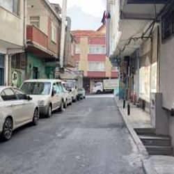 Feci ölüm! Temizlik yaparken açtığı bazanın altında kaldı