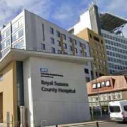 İngiltere'de skandal olay... Muayene için 10 saat bekletildi; hayatını kaybetti