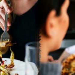 Sürekli yeme isteği neden olur? Acıkmadan yemek yiyorsanız dikkat!