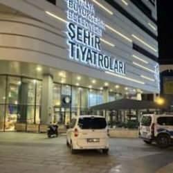 Antalya'da Starbucks şubesine molotoflu saldırı düzenlendi